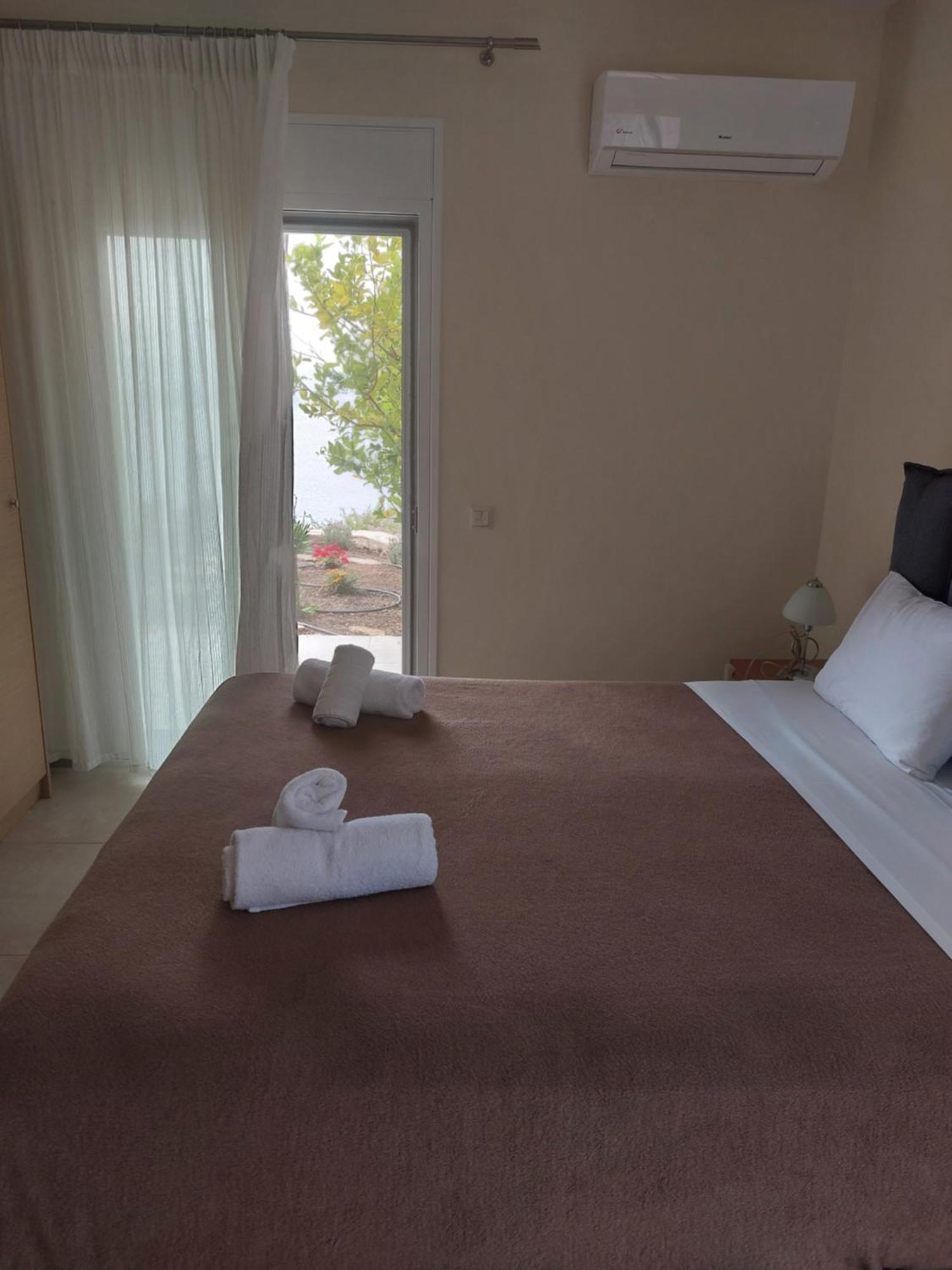 Aegean View Villa ルートラキ エクステリア 写真
