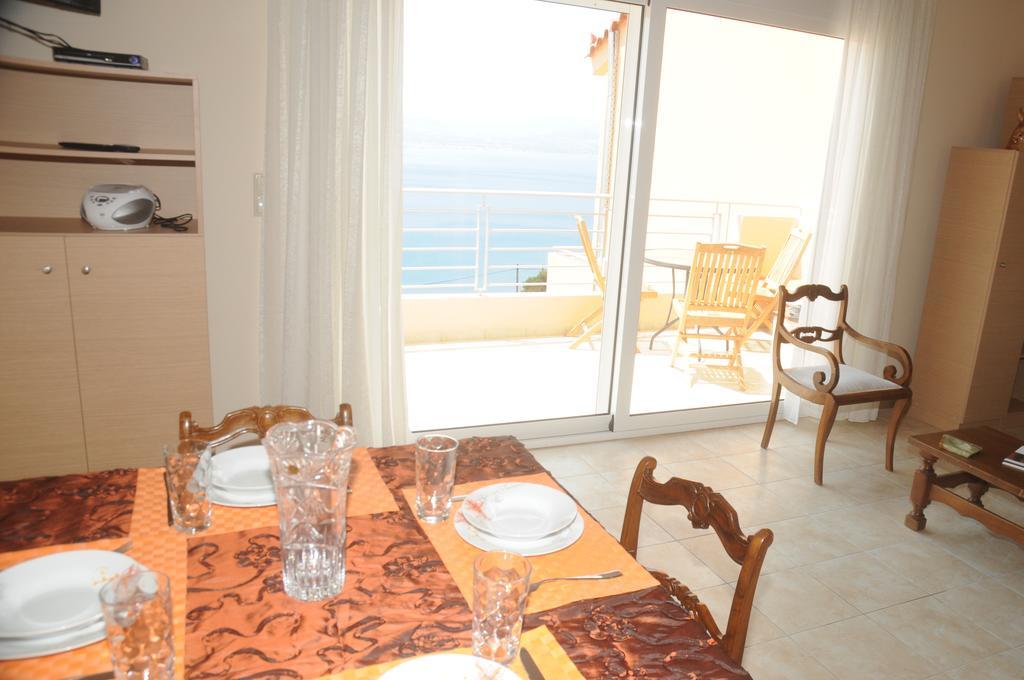 Aegean View Villa ルートラキ エクステリア 写真