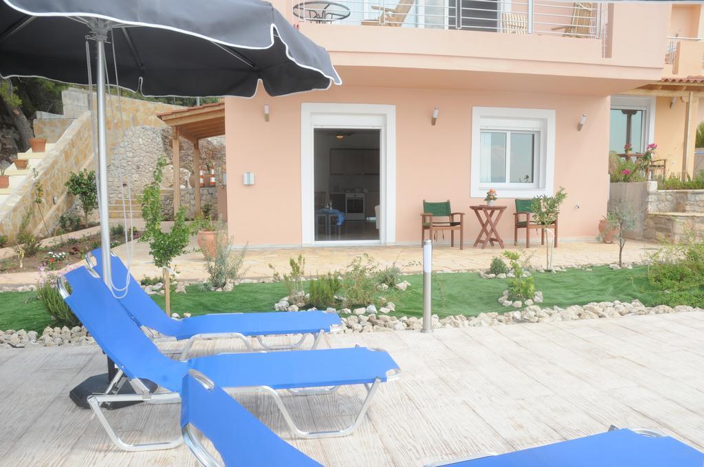 Aegean View Villa ルートラキ エクステリア 写真