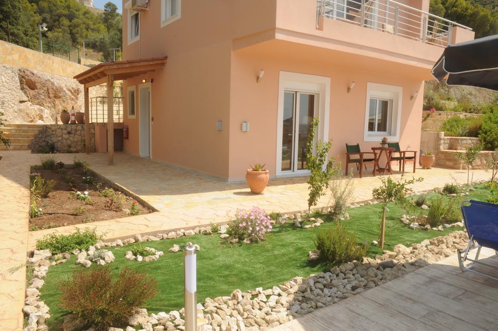 Aegean View Villa ルートラキ エクステリア 写真